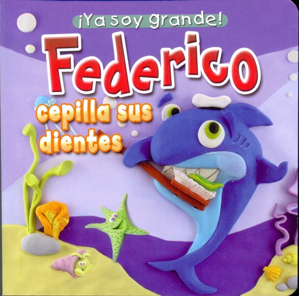 Federico cepilla sus dientes