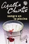 Sangre en la piscina