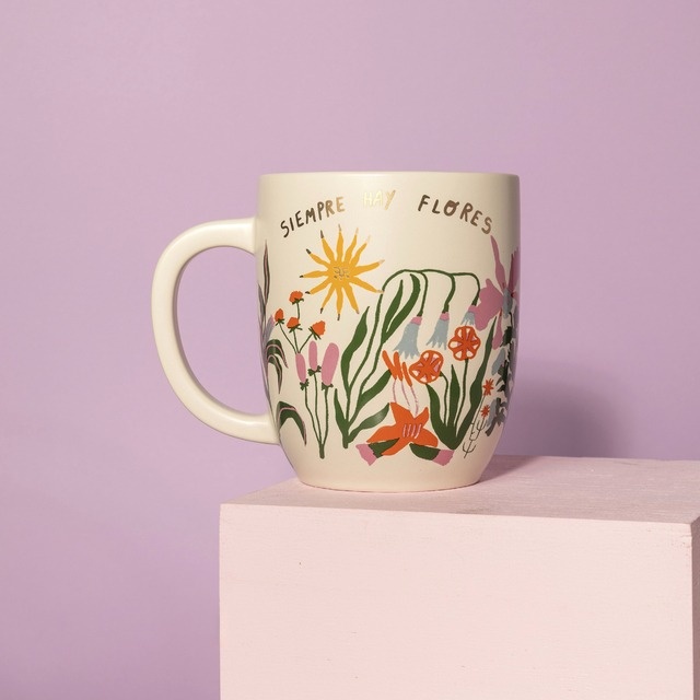 Taza ilustrada Siempre hay flores
