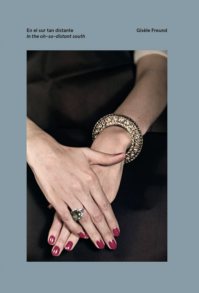 En el sur tan distante