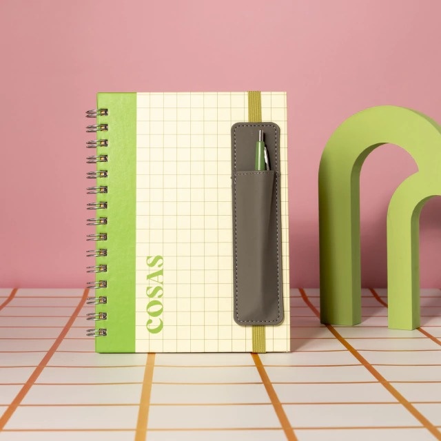 Cuadernos con portalapicera cosas