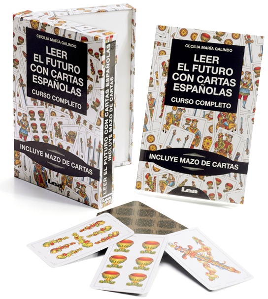 Leer el futuro con cartas españolas con mazo de cartas en caja