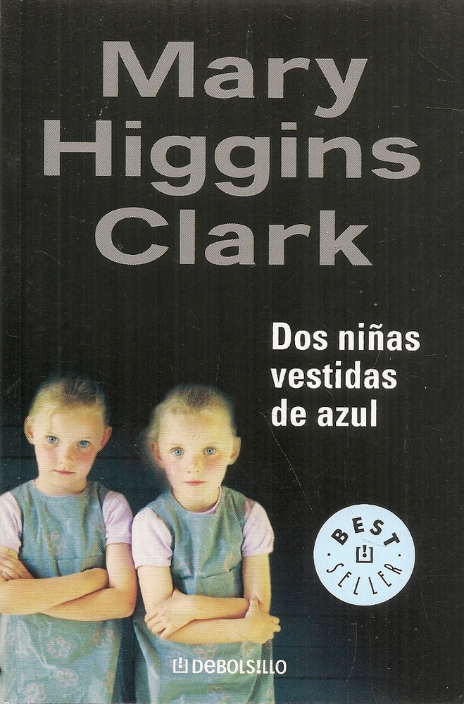 Dos niñas vestidas de azul