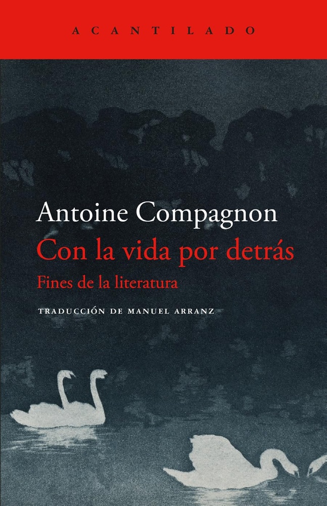 Con la vida por detrás